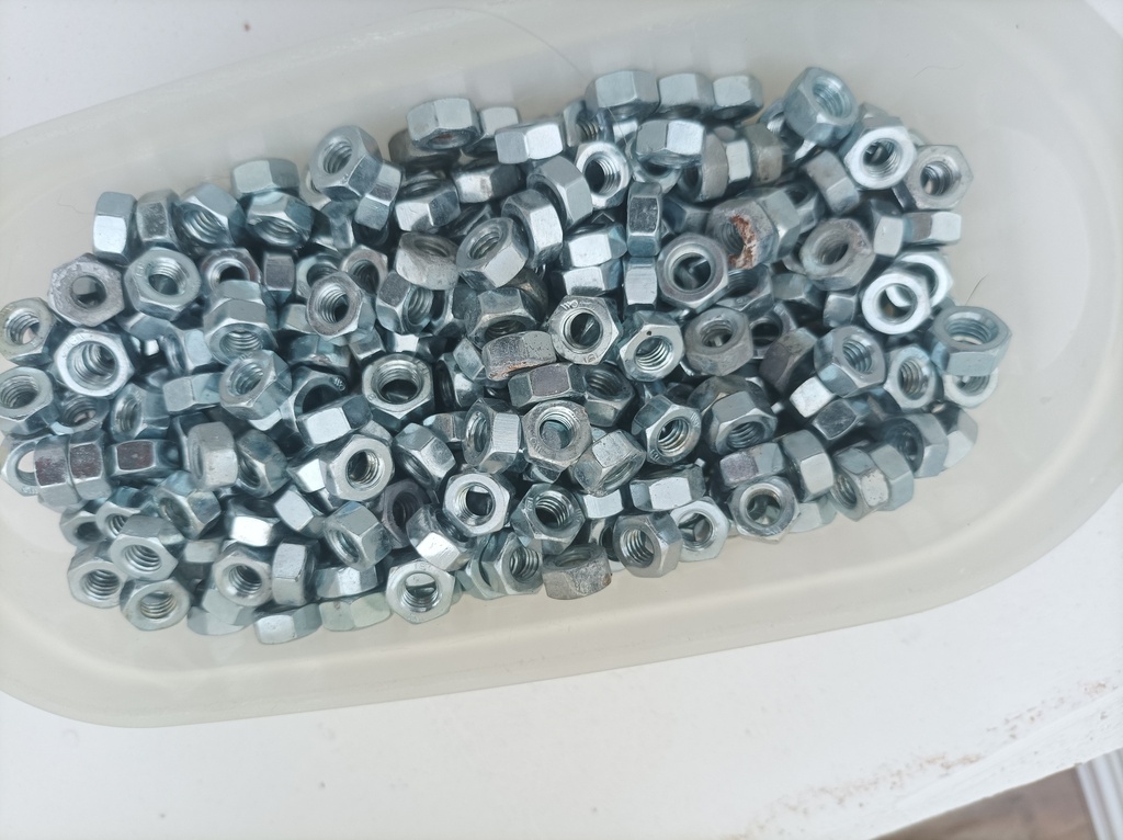 Ecrous + boulons poêlier 22mm Ø4mm
