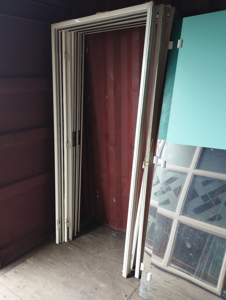 Bloc-porte pleine bois doublage métal 93 cm