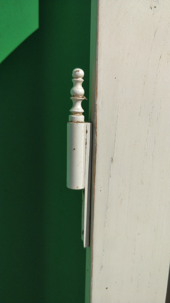 Ouvrant fenêtre cintrée bois blanc simple vitrage d