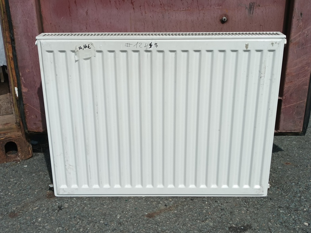 Radiateur à eau acier (L:0.6m x h:0.8m)