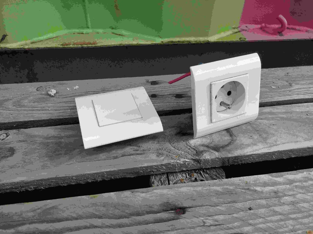 Prise ou interrupteur