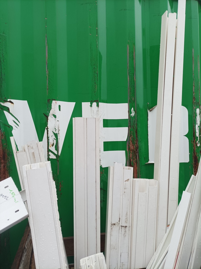 Goulotte double compartiment PVC