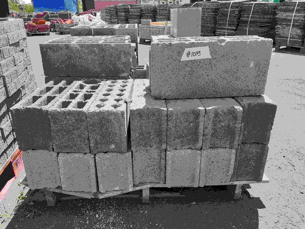 Parpaing bloc de chainage vertical / d'angle