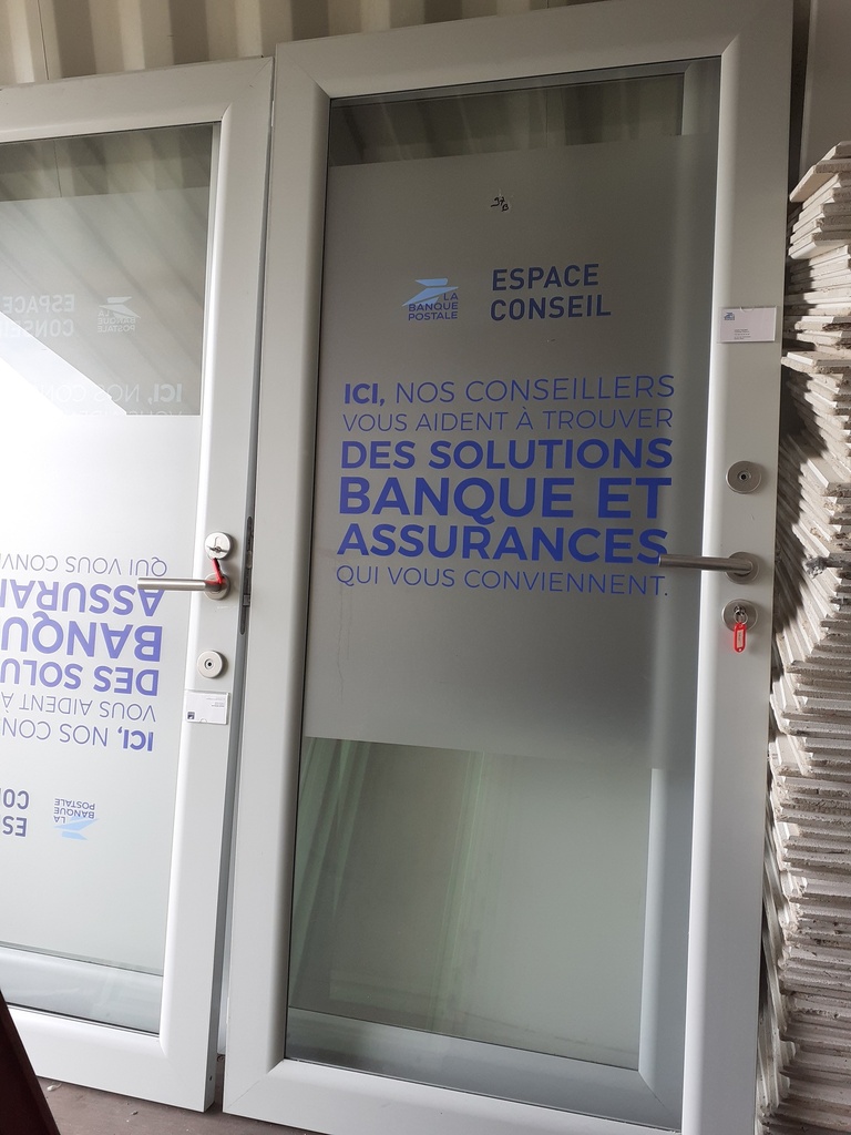 Ouvrant porte tirant gauche