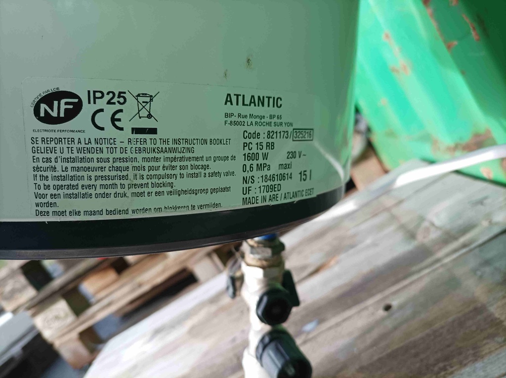 Chauffe-eau Atlantis 15L 1600W