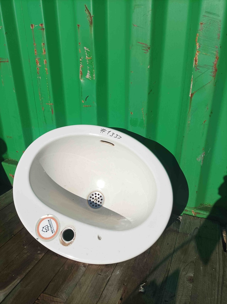 Lavabo sans robinetterie