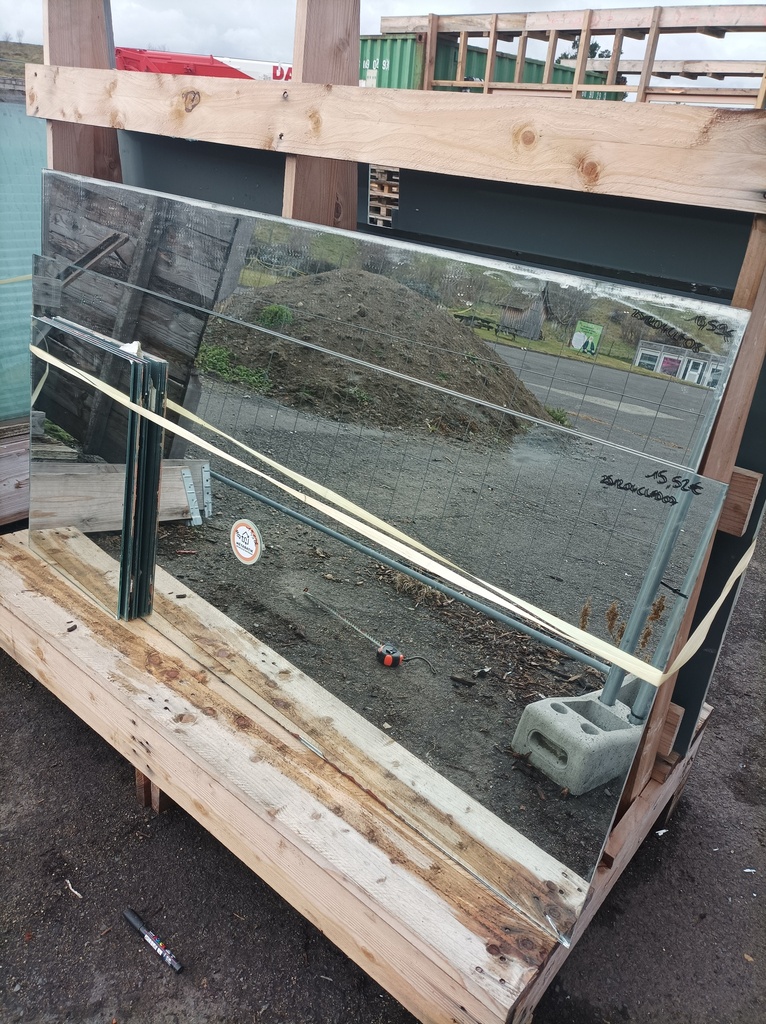 Miroir (L:0.39m x h:0.54m)