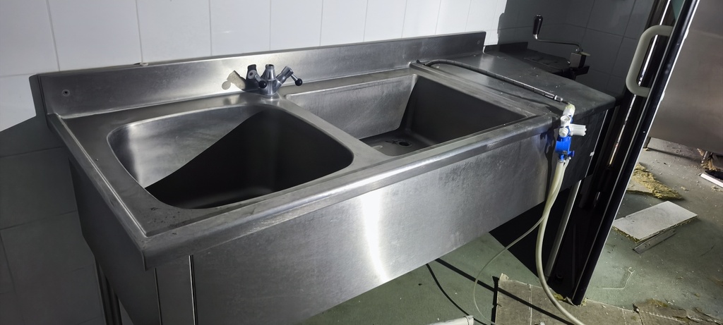 Evier Inox 2 Bacs + Egouttoir