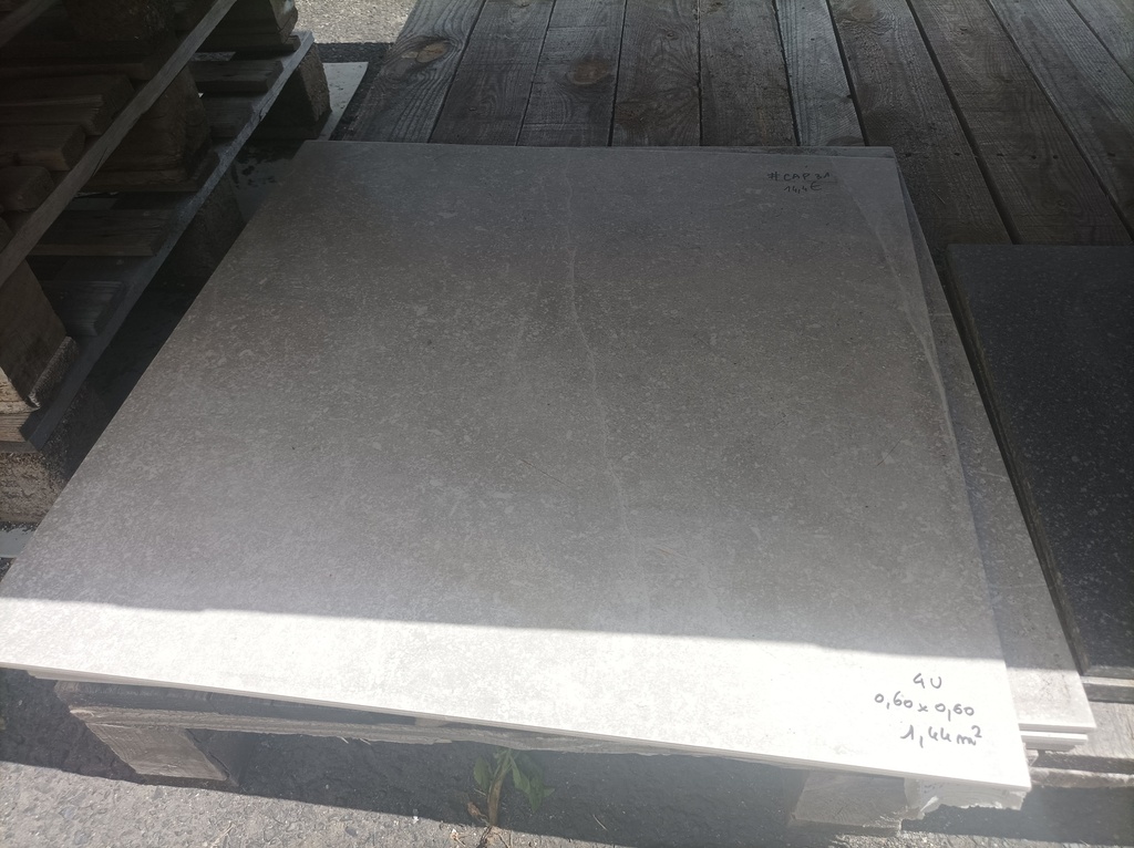 Lot 1,44m² carrelage 0.60x0.60