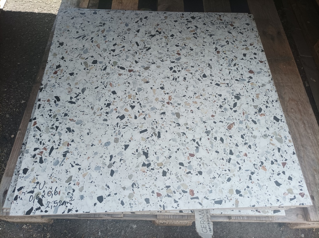 Lot 2,52m² carrelage 0.6x0.6