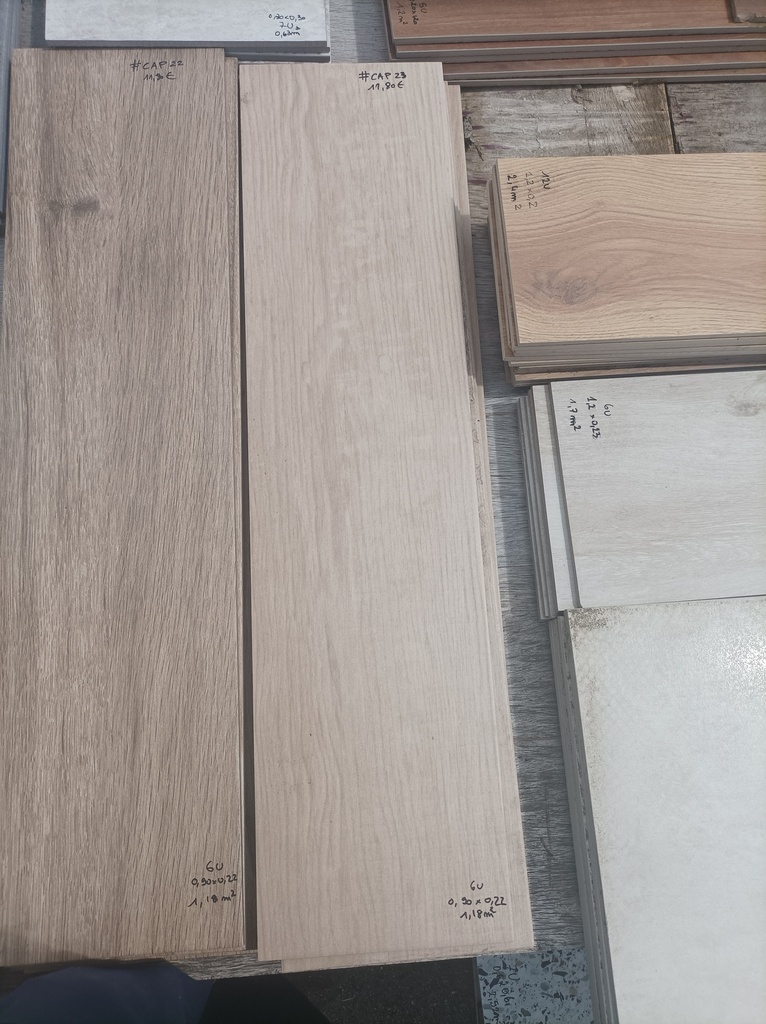 Lot 1,18m² carrelage 0,90x0,22