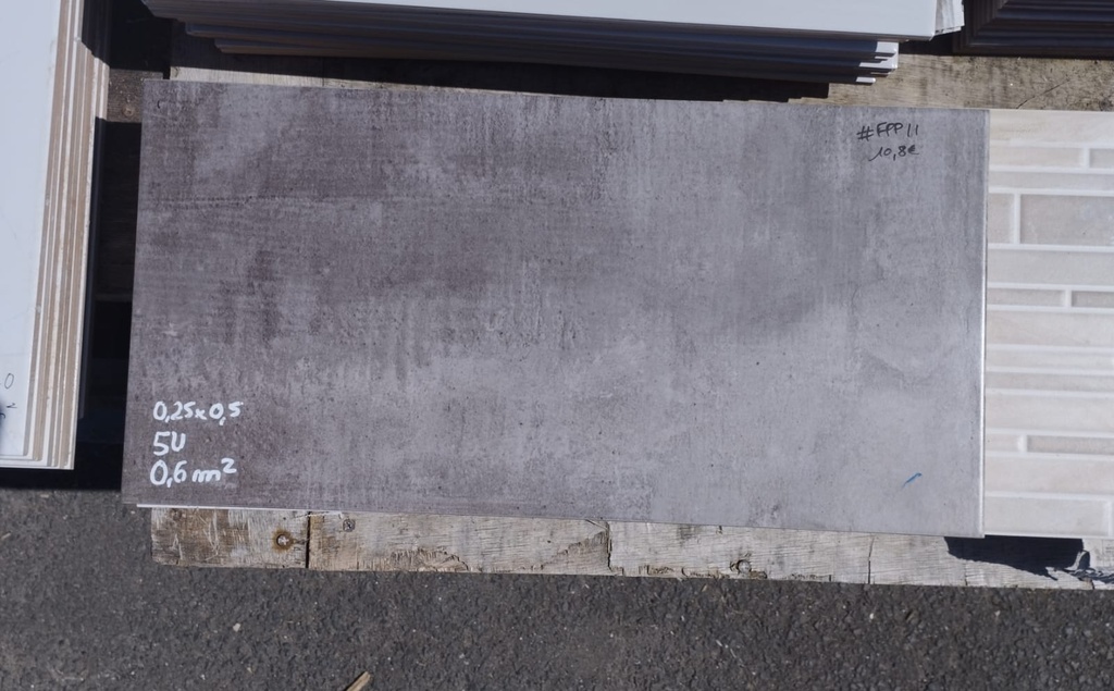 Lot 0,6m² faïence 0.25x0,5 