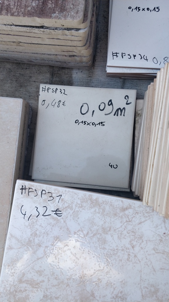 Lot 0,09m² faïence 0,15x0,15 