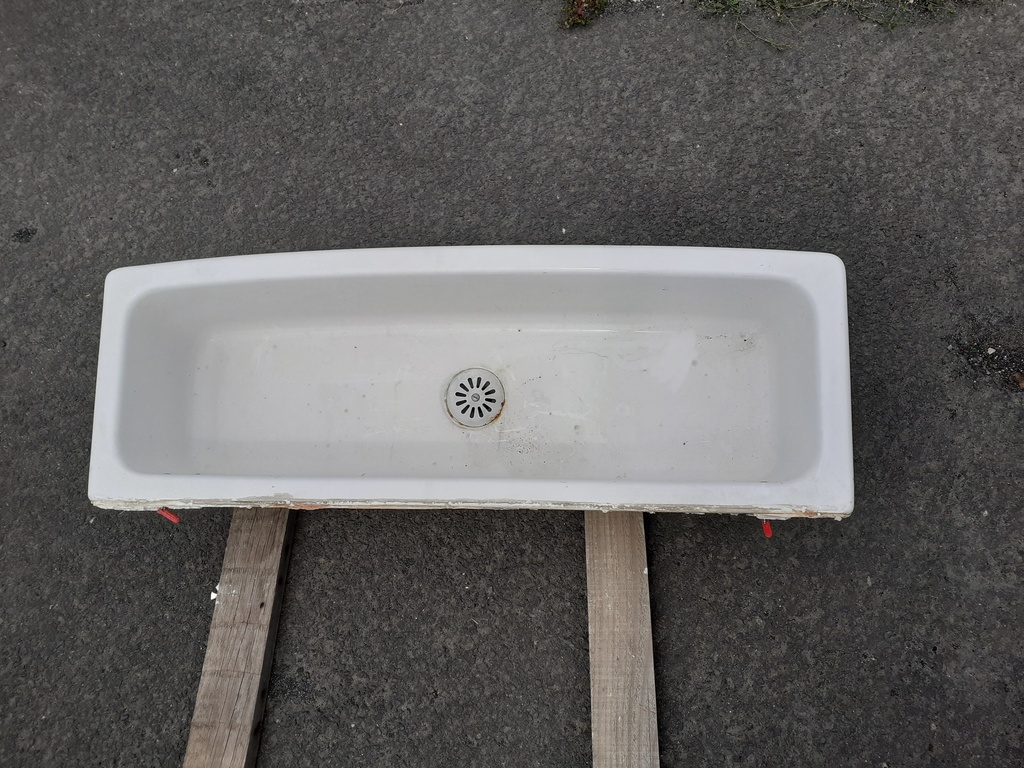 Auge céramique sans robinetterie 94 x 33 x 20