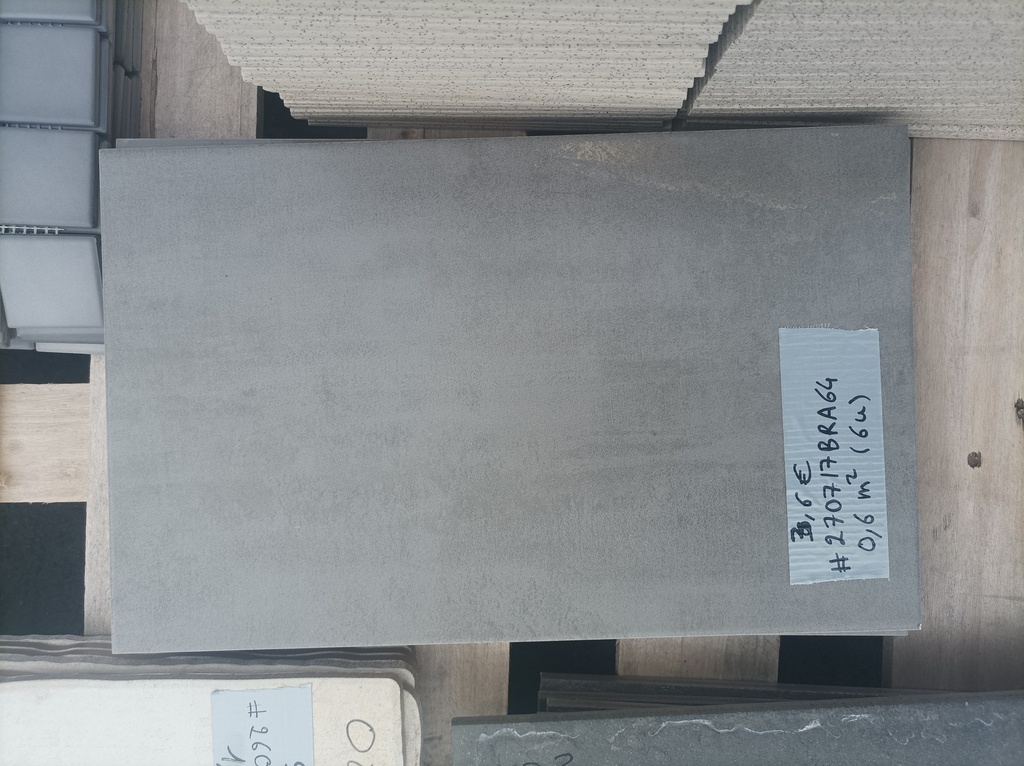 Lot 0.6m² faïence 40x25cm (ép 5mm)