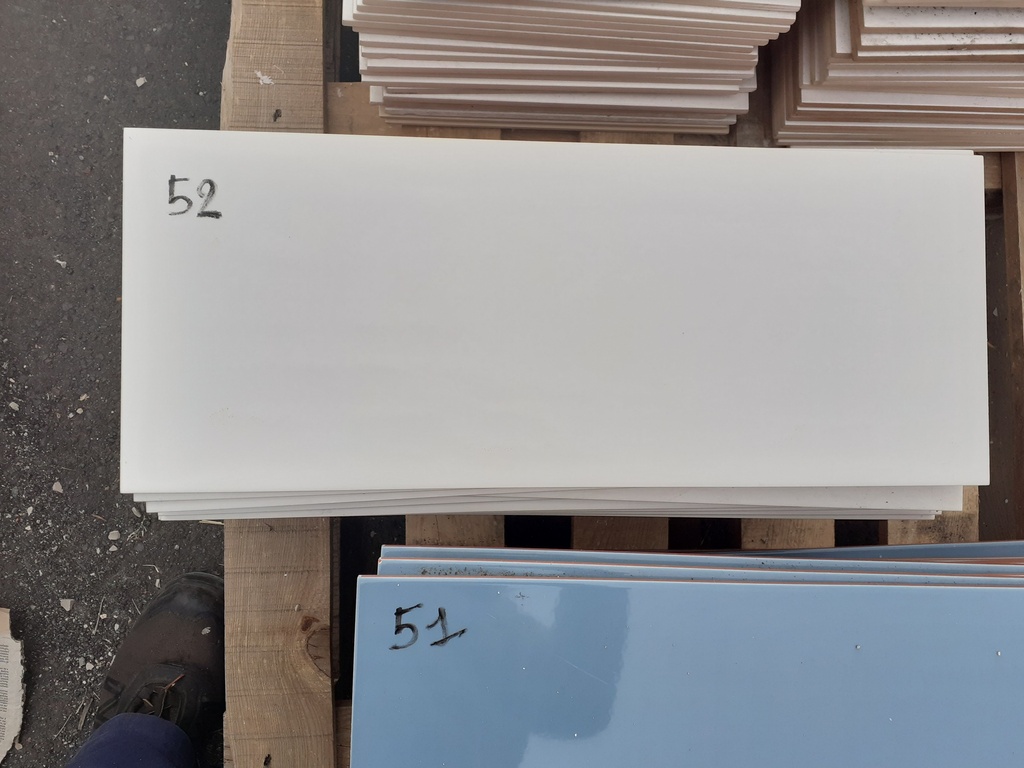 Lot 2.7m² faïence 50x20cm (ép 7mm)