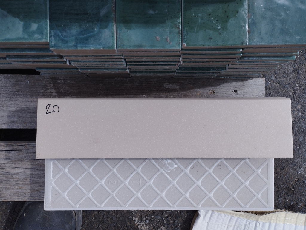 Lot 2.7ml plinthe 30x7cm (ép 7mm)