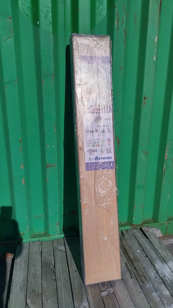 Lot de 11,58m2 parquet stratifié alsapan