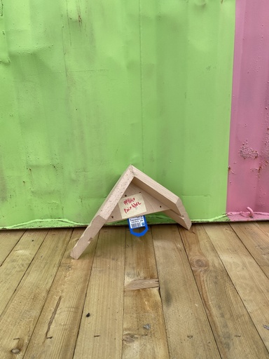[#843] Triangle bois