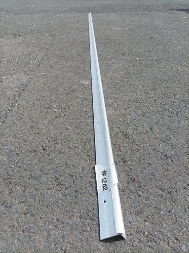 [#1202] Nez de marche alu à visser 25 * 35 mm
