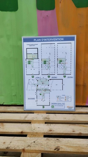 [#804] Cadre aluminium - plan d'évacuation format A2