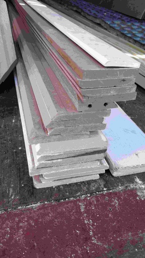 [#925] Plinthe bois/PVC