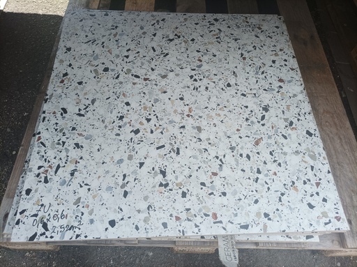[CAP28] Lot 2,52m² carrelage 0.6x0.6