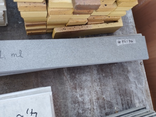 [PLI06] Lot de 4ml Plinthe carrelage